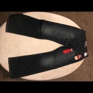 Wrangler men’s relaxed boot leg jeans